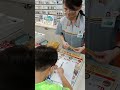 pokÉmon gaole排隊人山人海終於拿到寶可夢佳傲樂金卡卡噗鳴鳴了