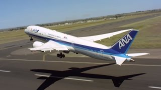 Вертикальный взлёт пассажирского самолёта  захватывающее видео BOEING 787-9