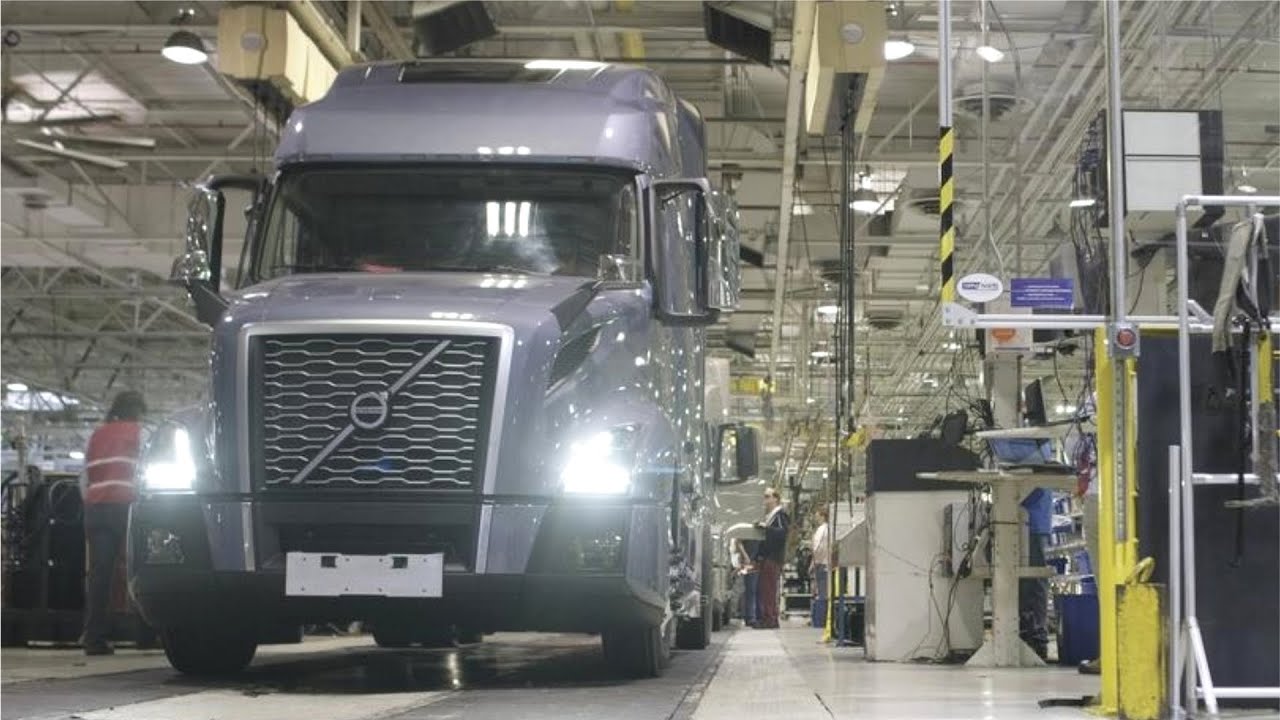 Volvo Truck Production Assembly Plant In Us Youtube