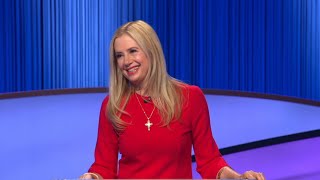 Mira Sorvino should quote another underestimated blonde and tell them, "What, like it's hard?" 💁♀️