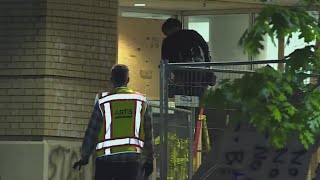 Protesters re-enter library at PSU, 8 more arrested