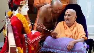 Guruhari Darshan 15 Apr 2015 - Pramukh Swami Maharaj's Vicharan