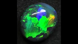 1.39 cts Australian Black Opal Lightning Ridge Cut Gem