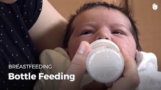 Learn how to bottle feeding a baby | Breastfeeding