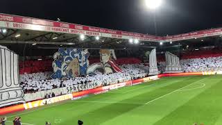 1. FC Union Berlin - Hertha BSC Berlin kurz vor Anpfiff. Auflaufen, Choreo, Hymne