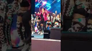 Govinda rocking dance performance at Filmfare Middle East Achievers Night 2022