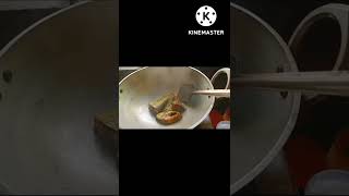 মাওয়া ঘাটে বড় সাইজের পদ্মার ইলিশ ভাজা/Authentic Hilsha Fish Fry#shorts