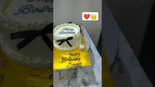 Moms love#bday#celebration#momzy#calender#shortsvideo #unique#cake#viral #trending#bypoonammakkar