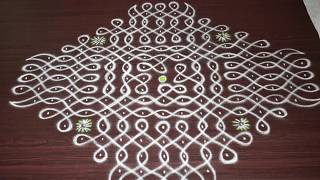 17 dots sikku kolam | Festival sikku kolam | melikala muggulu