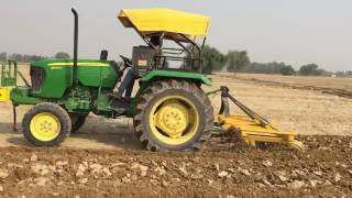 5039d John deere with 7 tote (chizal plough)