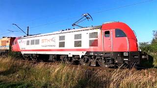 Two locomotives connected: ČKD S 200-301 and Newag Dragon 2