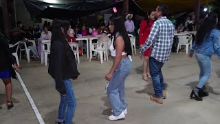 🚩 (( Chilixtlahuaca Guerrero )) Hay papá mira nomas como baila la Gente cuando suenan las Chilenas