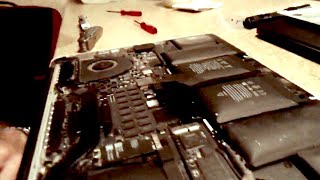 Li-Po battery catches on fire in my Macbook Pro!