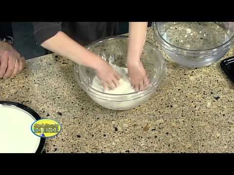 Cornstarch Goo - Cool Science Experiment Cornstarch Goo - Cool Science Experiment