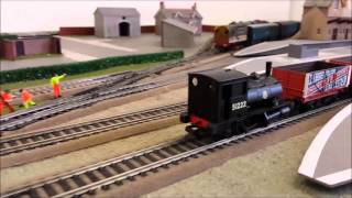 Hornby R2093B 0-4-0 Pug No 51222 in BR black H33488