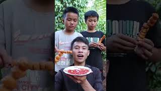 Thử thách 6 ngày 6 đêm ăn cá viên chiên 😆😂🤣 #Shorts