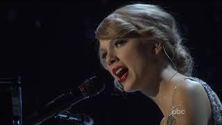 Taylor Swift - Back to December (Live at the CMA Awards)