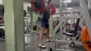 Pause Squats 107.5 kg x 5 (236 lb)