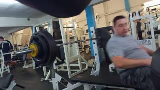 Close Grip Bench Press - 167.5kg/369lb Raw