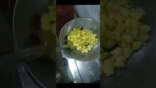 পোস্ত বাদাম দিয়ে আলু ভাজা রেসিপি।।Posto Badam Diye Alu Bhaja Recipe।।# shorts