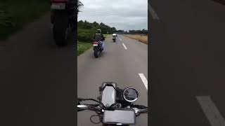 バイク乗りたい！今日は曇りで少し気温が落ち着いてますね！だけど仕事があるんだな！明日は晴れるし走れるけど39℃まで上がり暑そうです！仲間とツーリング計画あればカッ飛ばしに行こう！#Z900RS