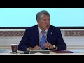 А.Атамбаев Асылбек Жээнбеков должен сдать депутатский мандат