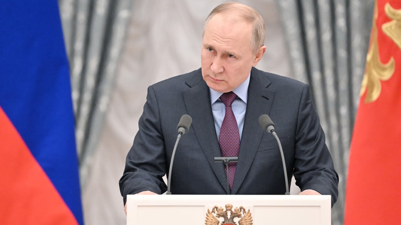 Vladimir Putin is in ‘quite a bit of trouble’ politically