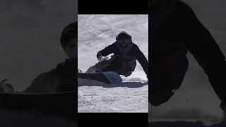 【snowboarding】ダブルハンドヒールカービング！！ポジションが大切👍#shorts #snowboarding #carving #カービング #チャンネル登録お願いします