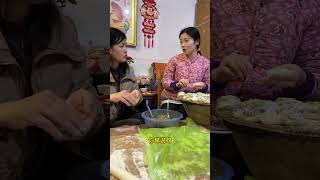 婆婆不想让我回家过年，婆媳新年第一战婆婆战败#婆婆和妈妈 #搞笑一家人 #看一遍笑一遍