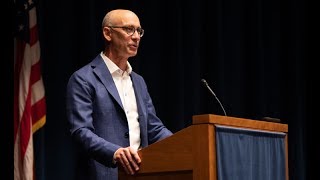 Netflix Exec David Hyman ’93 Delivers Orientation Address