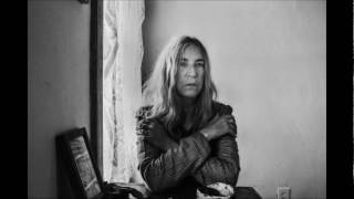 A Hard Rain's A-Gonna Fall - Patti Smith