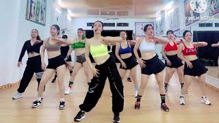 Ngồi Khóc Một Mình @lethomaerobic Aerobic mới nhất