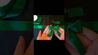 comment faire des noeuds papillon en ruban 🎀 طريقة عمل فيونكه ستان /how to make simple ribbon bow