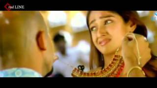 Ileana hot navel pressed