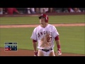 sea@laa trout gets spiked on the hand during slide