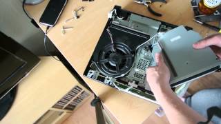 Fixing PS3 Slim reading not reading Blu Rays fault - dismantling and laser cleaning