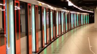 GVB Amsterdam M5 Metro 53 vertrek vanuit Centraal Station naar Gaasperplas