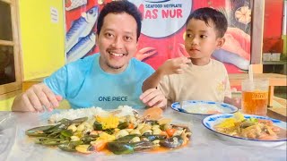 Seafood Tumpah Meja | Wisata Kuliner Semarang