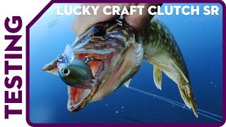 Lucky Craft Clutch SR Щука из кувшинок на воблер.