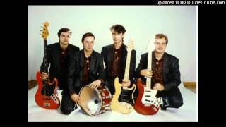 The Mustangs - Pearlfisher