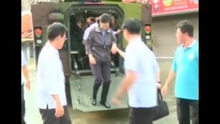 【蔡英文乘云豹装甲车勘灾 能苦民所苦?】 9/2 #海峡论谈 #精彩点评