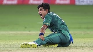 Naseem shah bowling even after  injury vs India Naseem shah bowling wicket vs India in Asia cup 2022