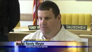 Sheboygan Falls mayor discusses crash