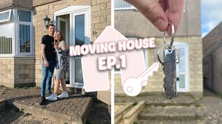 MOVING HOUSE EP.1| packing up, getting the keys & first night in the new house..
