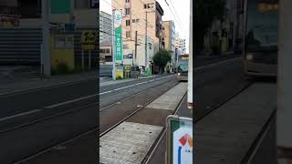 阪堺電車堺トラム愛車1編成モンスターハンターラッピング浜寺駅前行き到着シーン