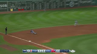 TOR@BOS: Donaldson snares a sharp liner from Betts