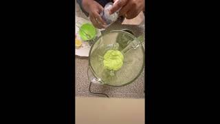 Avocado 🥑 purée for babies 6 months+ (አቮካዶ ጁስ)