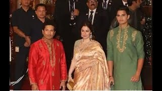 Isha Ambani wedding: Sachin, Bhajji, Karan Johar arrive at 'Antilla'