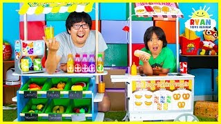 Ryan Pretend Play Grocery Store and Ice Cream Hot Dog Cart Toys!
