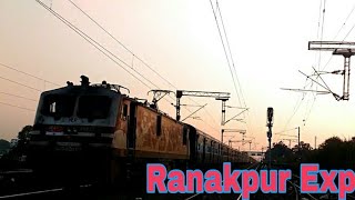 Continue 1min Honking......  14708 Bandra - Bikaner ( RANAKPUR EXPRESS )